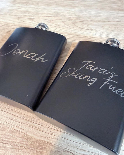 Personalised Hip Flask, Custom Engraved Flask with Custom Wording, Whisky Flask Gift for Men, Custom Gift Set, Handmade Gift - Black Oak Farm